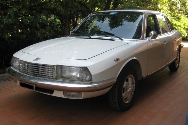 #IoRestoInGarage: al via il concorso fotografico di eleganza per auto e moto di Aci Bari-Bat e Targa Puglia