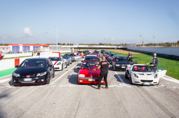 Tutto pronto per “MotorTerapia, Trofeo ACI Bari-Bat”, navigatori speciali in pista domani