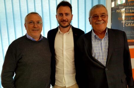 Tradizione di famiglia: Vincenzo, Aldo e Paolo Minelli presentano la delegazione Aci di Monopoli