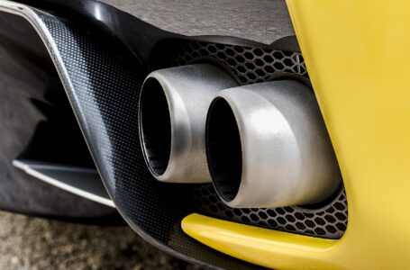Emissioni, l’Associazione dei produttori automobilistici contro le misure Ue: “Sono irrazionali”
