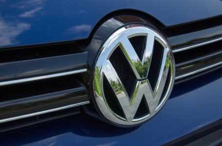Auto, Volkswagen prosegue il cammino verso la sostenibilità: ecco il nuovo suv elettrico