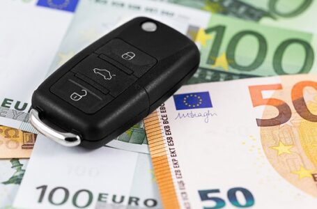 Mercato auto, in Europa +18.7 %. Boom e-car