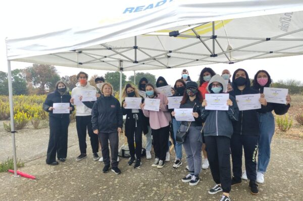 Guida sicura, giornata di test drive per i ragazzi dell’Autoscuola Ferrari a Putignano: “Importante per il loro futuro”