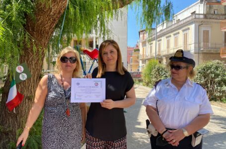 Sicurezza stradale, a Corato Aci premia i piccoli dell’istituto Cifarelli-Santarella