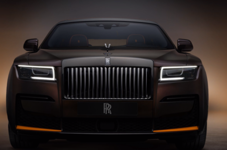 Rolls-Royce Ghost Black Badge Ékleipsis: una magia solo per 25 clienti