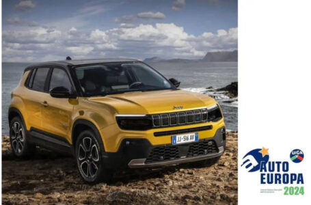 Jeep® Avenger è “Auto Europa 2024”: arriva il premio numero undici