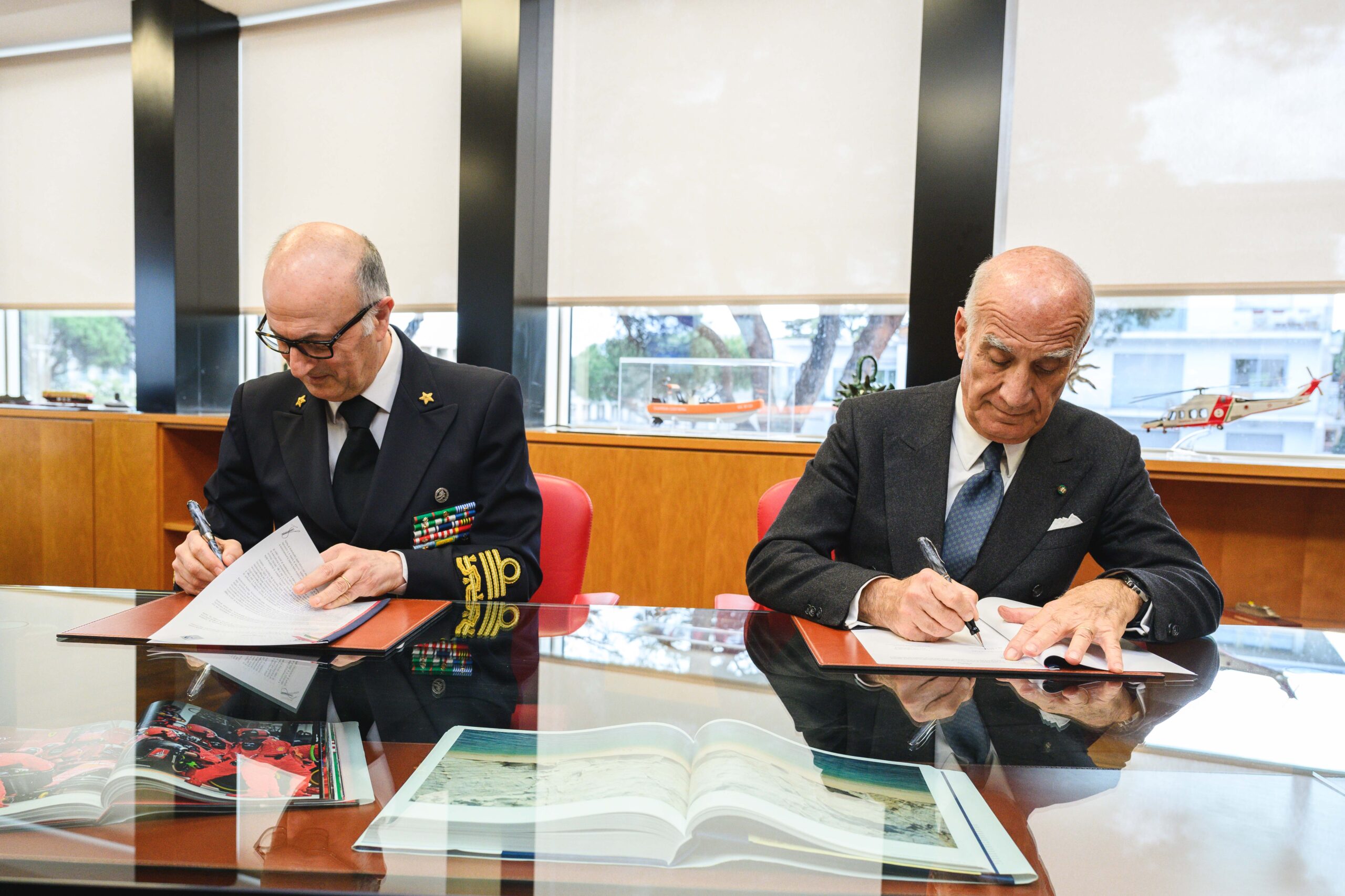 Aci e Guardia Costiera insieme, firmato accordo sulla sicurezza in mare e sulle strade