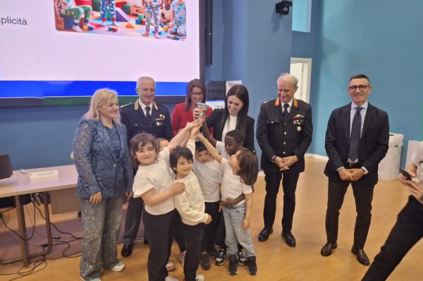 Sicurezza stradale a Bari: il concorso Aci premia gli studenti delle province di Bari e Bat